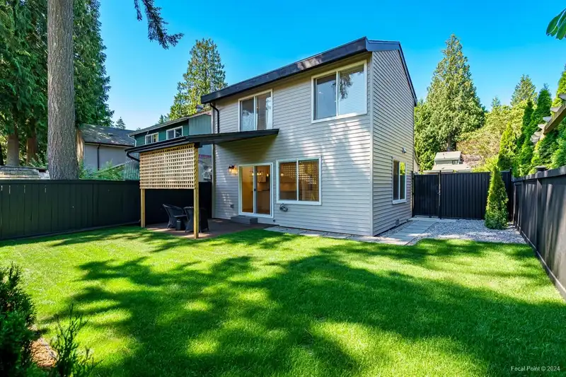 2582 BURIAN DRIVE - photo 3 of 40