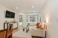 203 2700 MCCALLUM ROAD - thumbnail 4