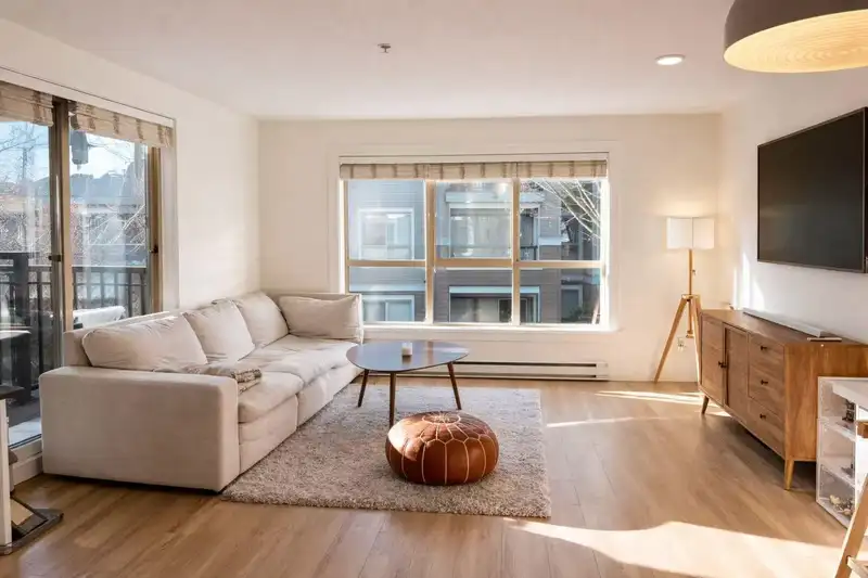 A201 8929 202 STREET - photo 1 of 34