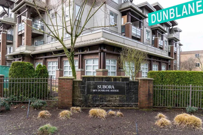 402 6875 DUNBLANE AVENUE - photo 3 of 21