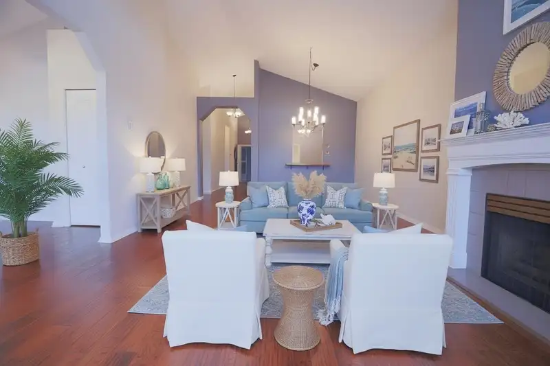 321 4955 RIVER ROAD - photo 1 of 24