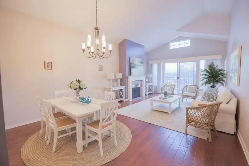 321 4955 RIVER ROAD - photo 3 of 24