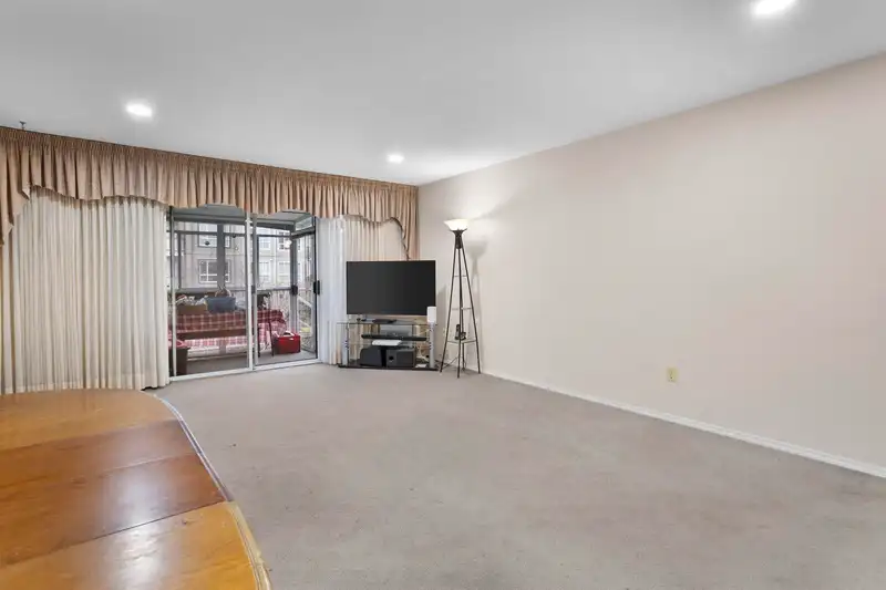 244 32691 GARIBALDI DRIVE - photo 4 of 36