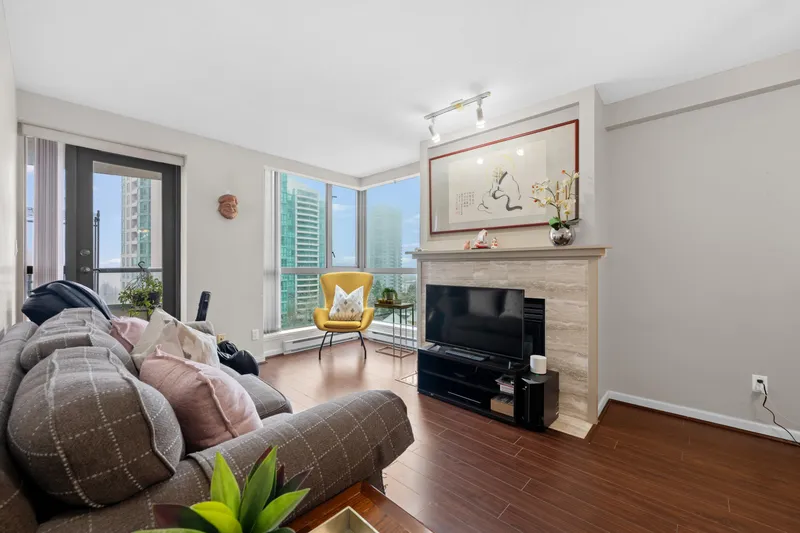 803 5848 OLIVE AVENUE - photo 3 of 25