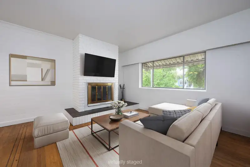 2305 TURNER STREET - photo 2 of 23