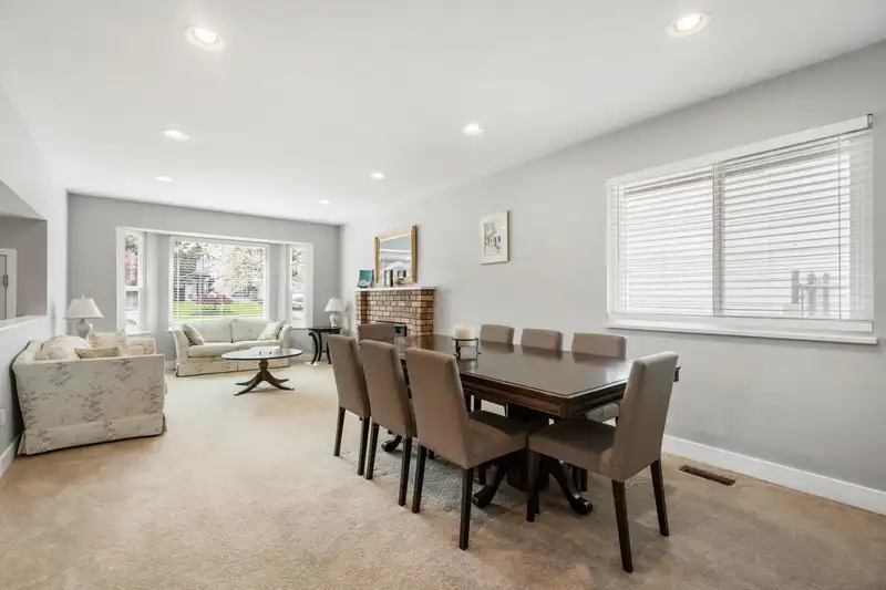 12126 CHERRYWOOD DRIVE - photo 4 of 37