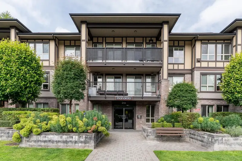 101 8733 160 STREET - photo 1 of 33