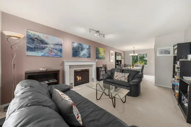 9539 215A STREET - photo 4 of 34