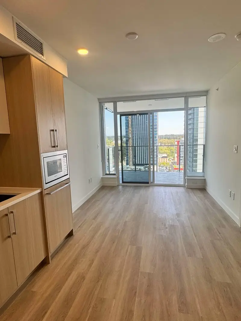 2008 9675 KING GEORGE BOULEVARD - photo 4 of 16