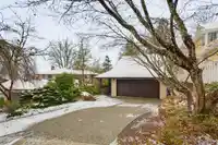 2608 TURRET CRESCENT - thumbnail 1