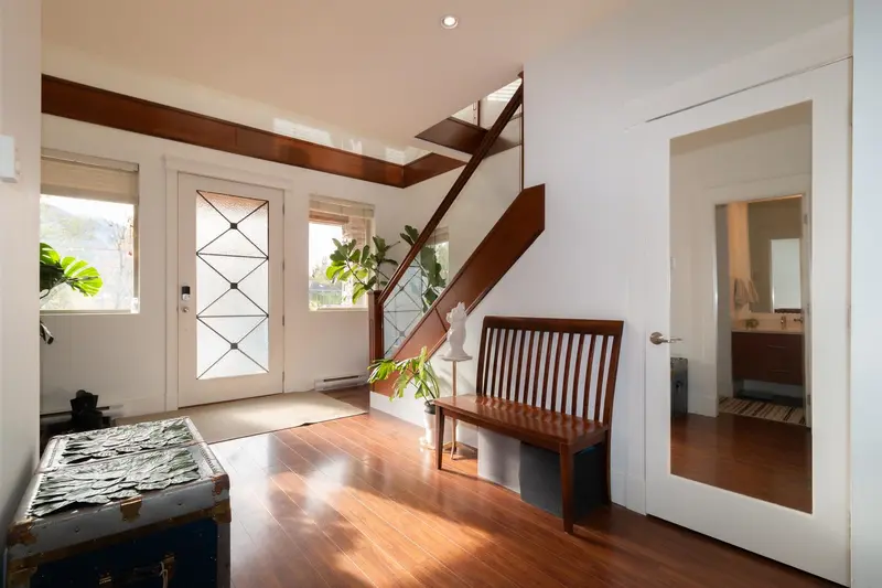 39010 KINGFISHER ROAD - photo 1 of 25