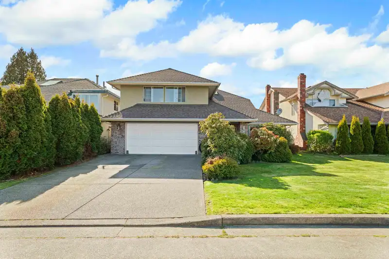 7611 SHACKLETON DRIVE - photo 1 of 37