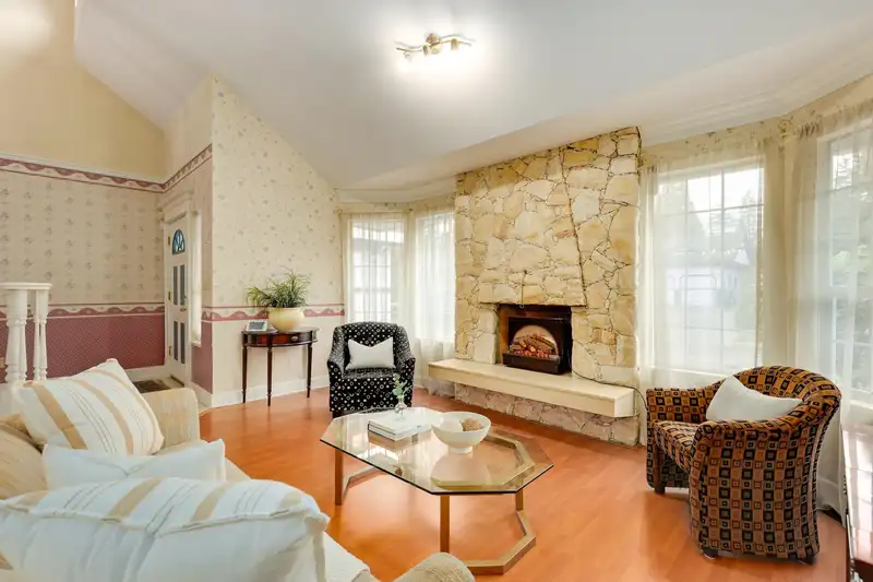 2 RAVINE DRIVE - photo 3 of 39