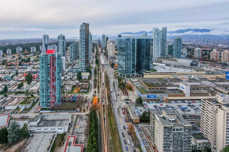 905 6658 DOW AVENUE - photo 2 of 25