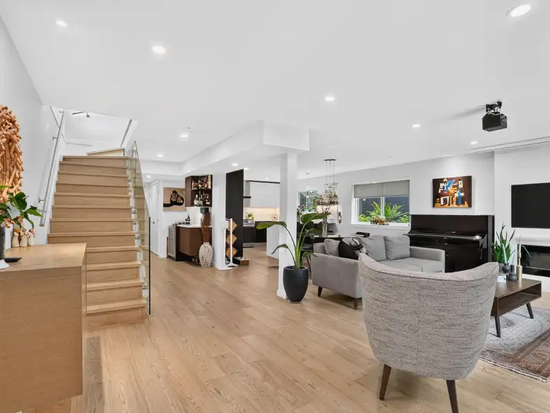 514 W 28TH STREET - photo 1 of 40