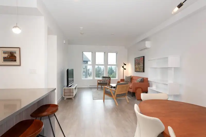 65 351 COPPER DRIVE - photo 3 of 40