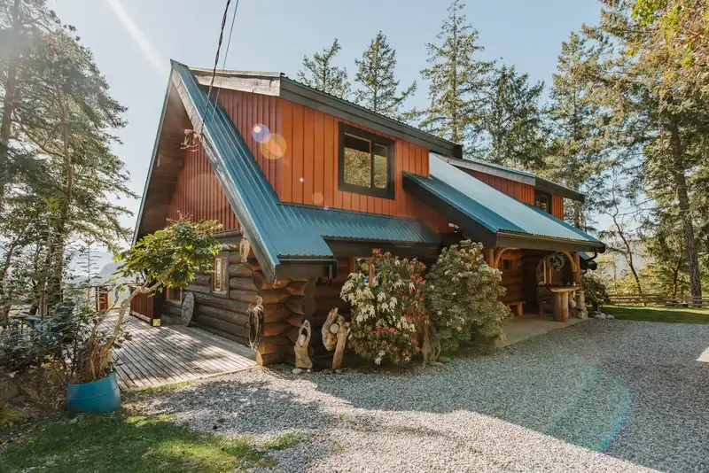 14140 MIXAL HEIGHTS ROAD - photo 2 of 40