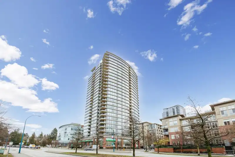 2409 110 BREW STREET - photo 1 of 28