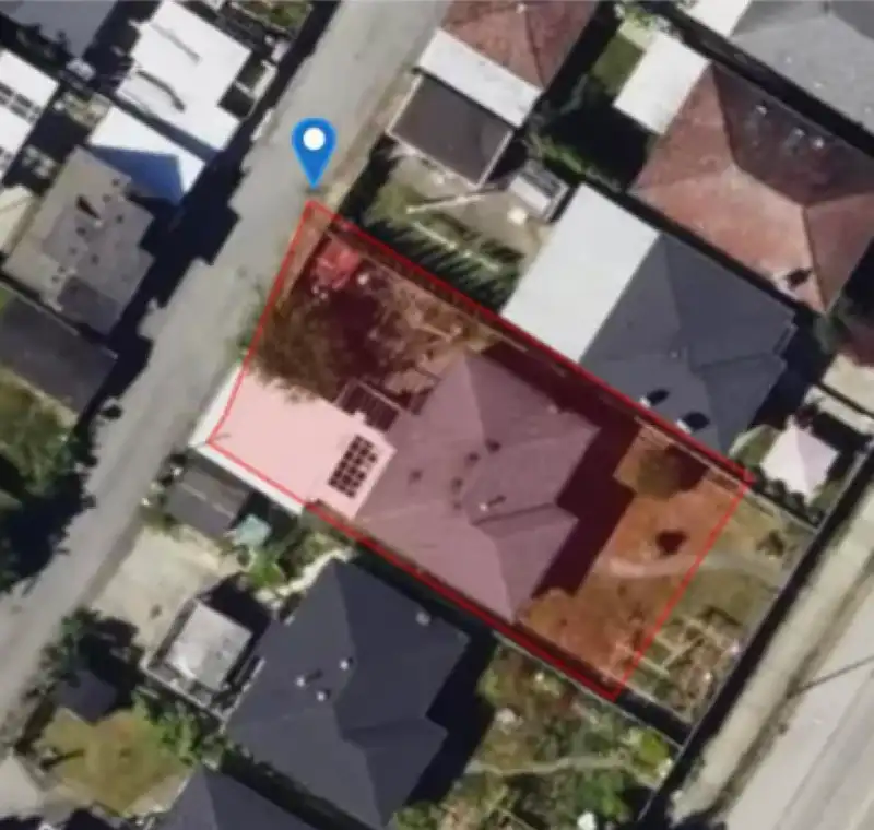 4951 RUPERT STREET - photo 2 of 2