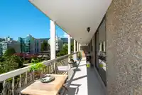 402 1390 DUCHESS AVENUE - thumbnail 13