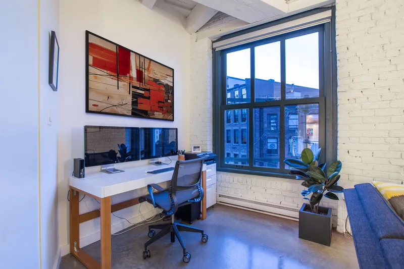 303 55 E CORDOVA STREET - photo 4 of 25