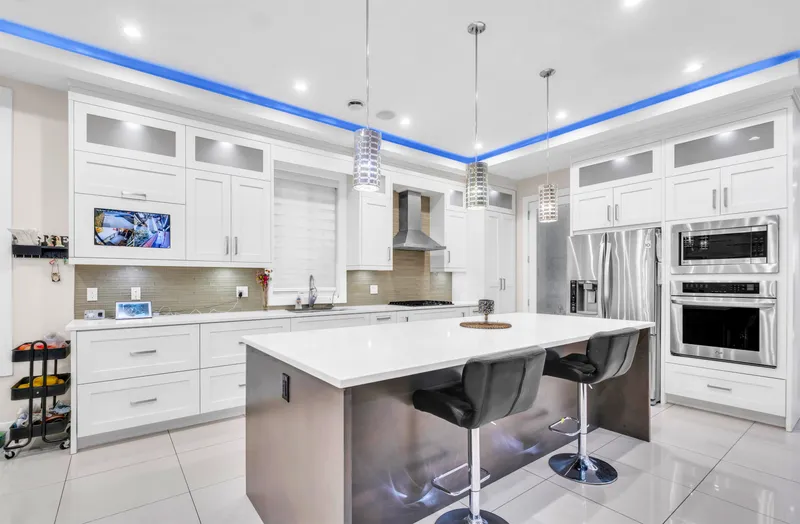 11899 74B AVENUE - photo 1 of 25