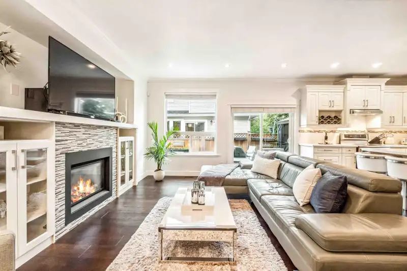 21 21267 83A AVENUE - photo 4 of 40