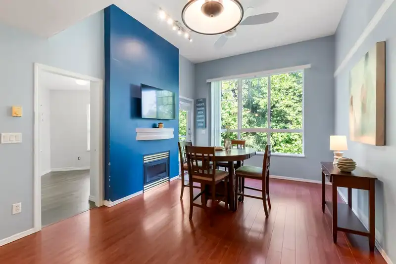 407 10188 155TH STREET - photo 2 of 27