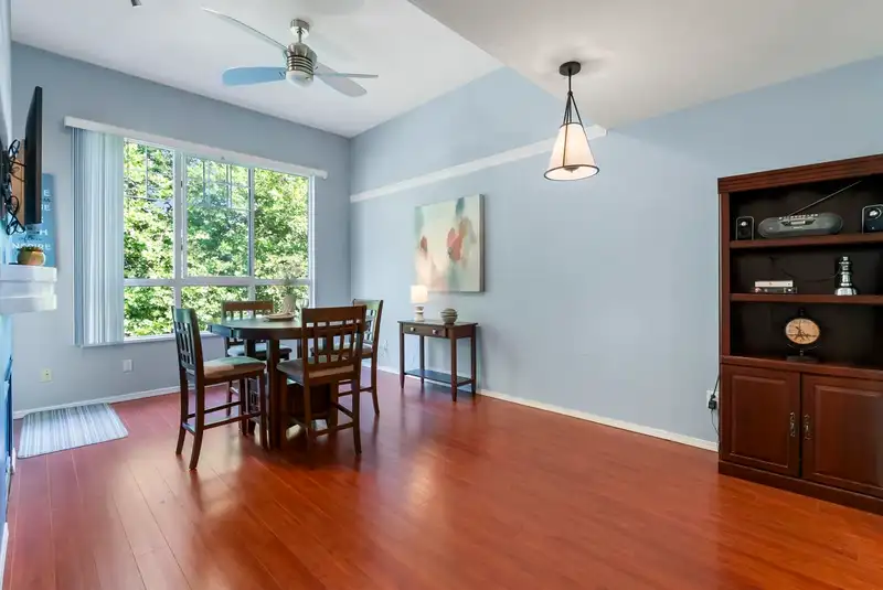 407 10188 155TH STREET - photo 3 of 27