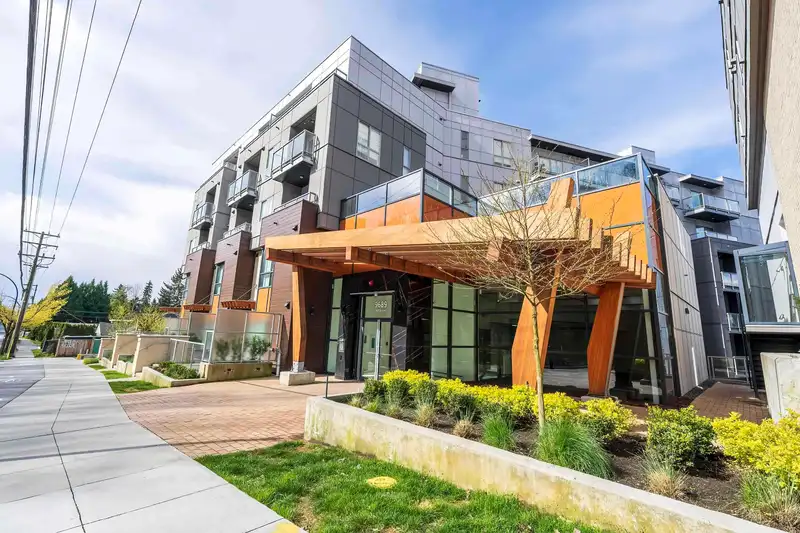 306 9689 140 STREET - photo 1 of 19