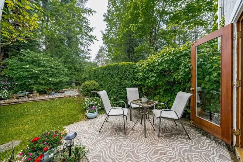11944 214 STREET - photo 1 of 34