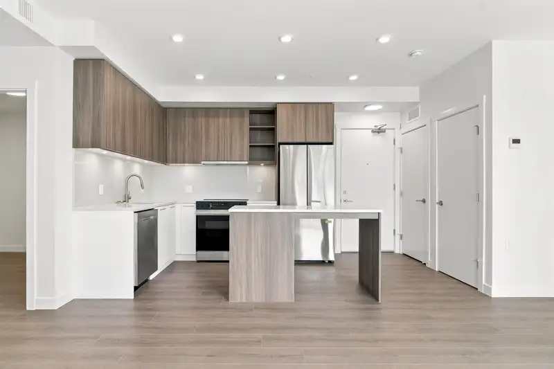 522 82 FIRST STREET - photo 4 of 32