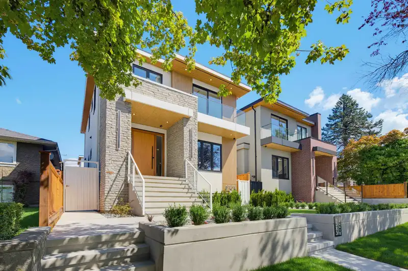 6383 GRANT STREET - photo 2 of 40