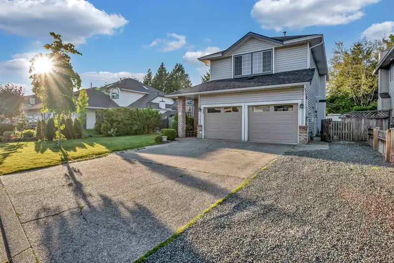 32269 ROGERS AVENUE - photo 2 of 31