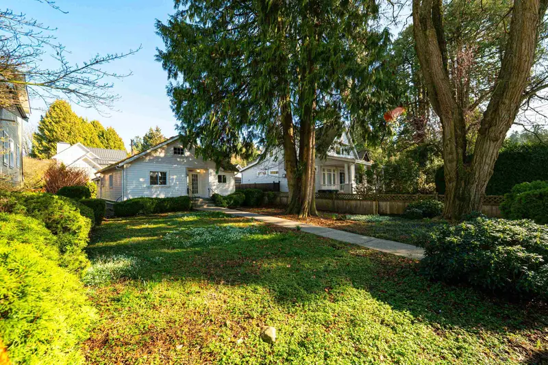 2680 MCBRIDE AVENUE - photo 2 of 25