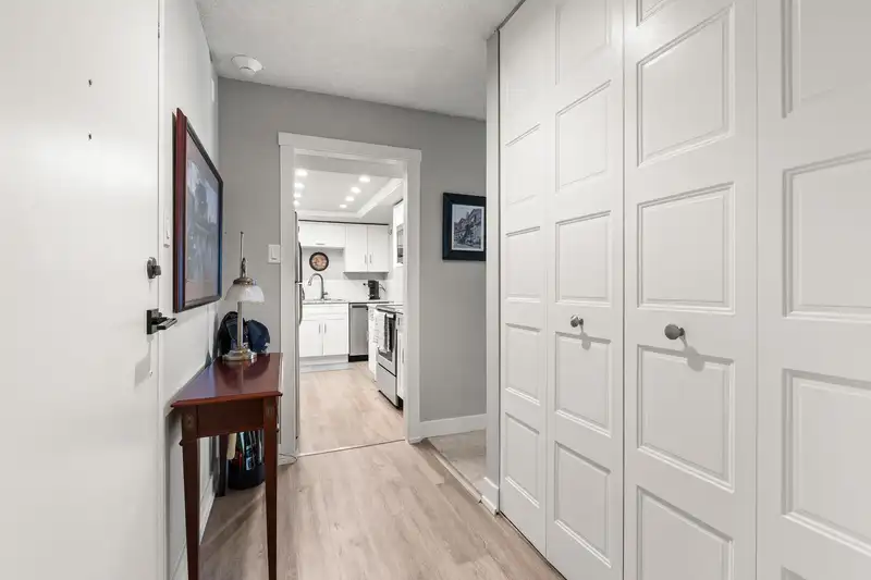 203 1379 MERKLIN STREET - photo 4 of 34