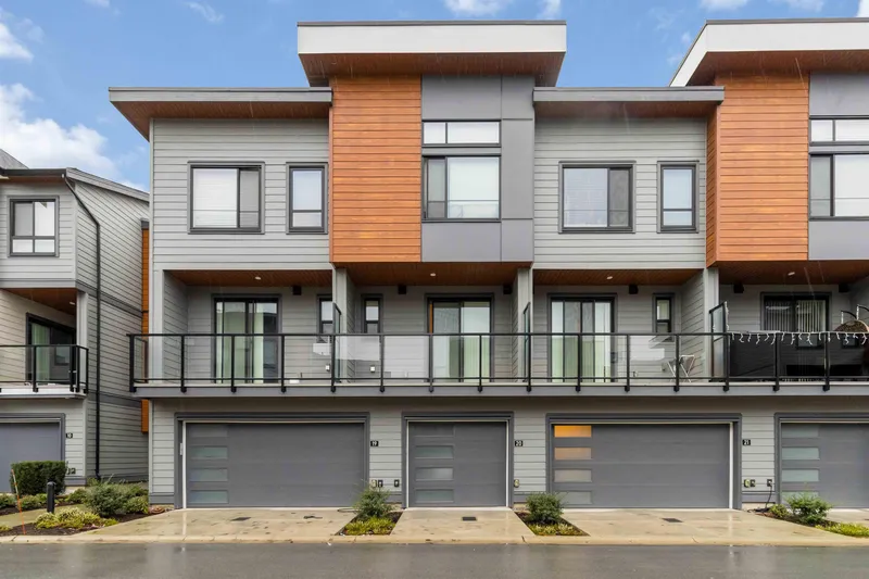 20 30530 CARDINAL AVENUE - photo 1 of 21