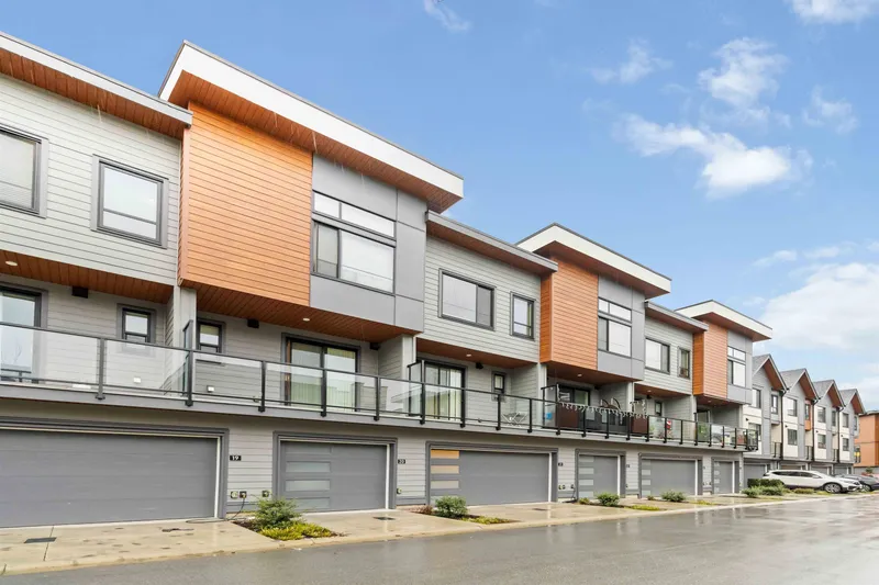 20 30530 CARDINAL AVENUE - photo 3 of 21