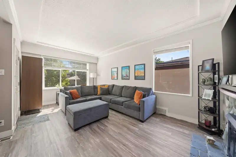 5743 ST. MARGARETS STREET - photo 2 of 36