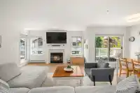 309 15272 20 AVENUE - thumbnail 3