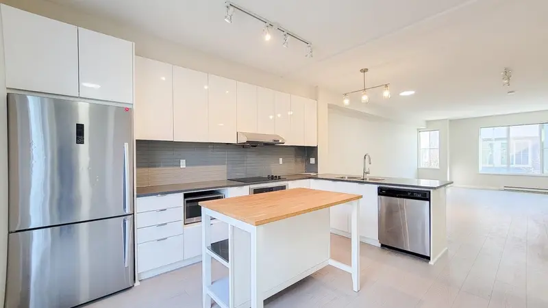 100 5550 ADMIRAL WAY - photo 4 of 25