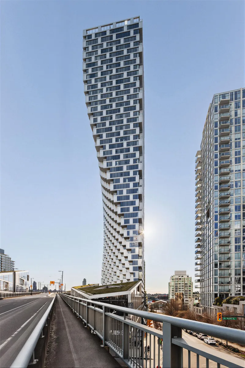 1001 1480 HOWE STREET - photo 1 of 17