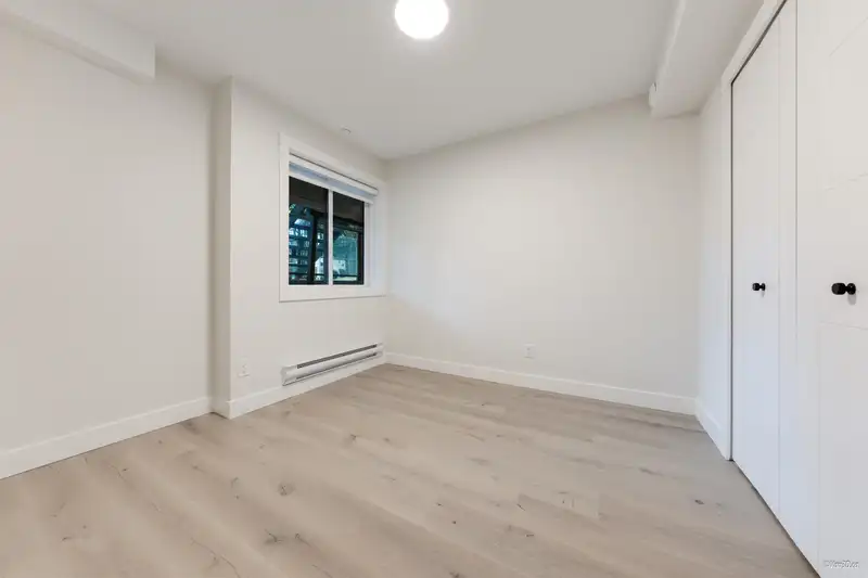 103 5092 SLOCAN STREET - photo 4 of 12