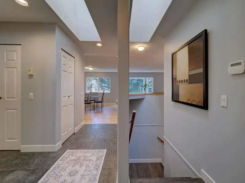 7629 REDROOFFS ROAD - photo 2 of 27