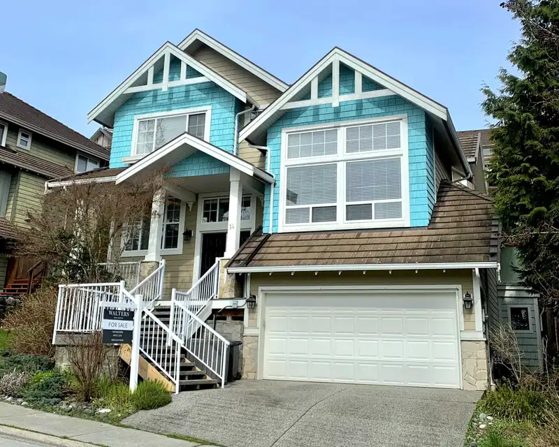 14 BIRCHWOOD CRESCENT - photo 2 of 40