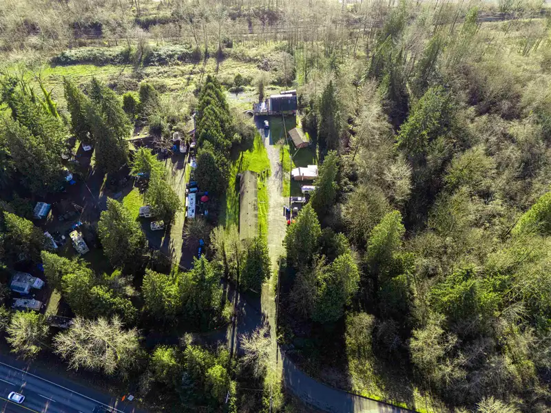 24578 LOUGHEED HIGHWAY - photo 3 of 14