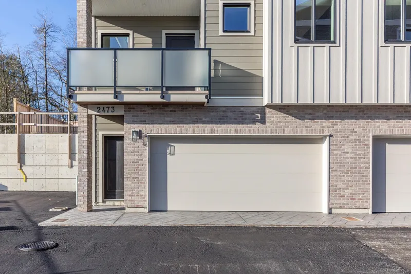 2473 BECK ROAD - photo 4 of 25