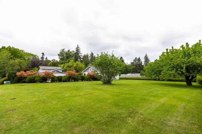 23065 70A AVENUE - photo 3 of 40