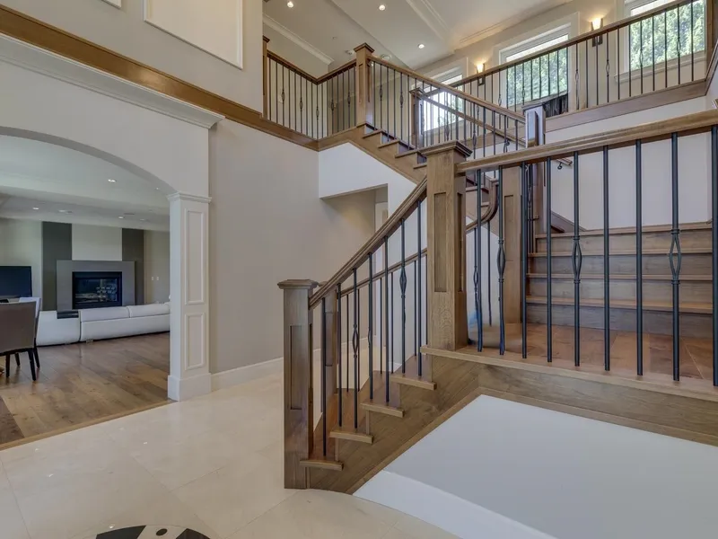 607 GLENMAROON ROAD - photo 4 of 25