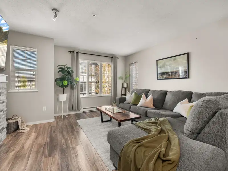 115 20875 80 AVENUE - photo 2 of 38